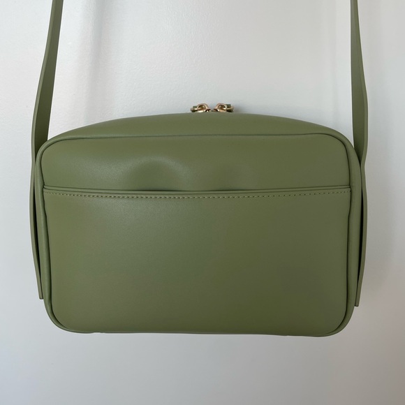 Monos Crossbody - Picture 5 of 6